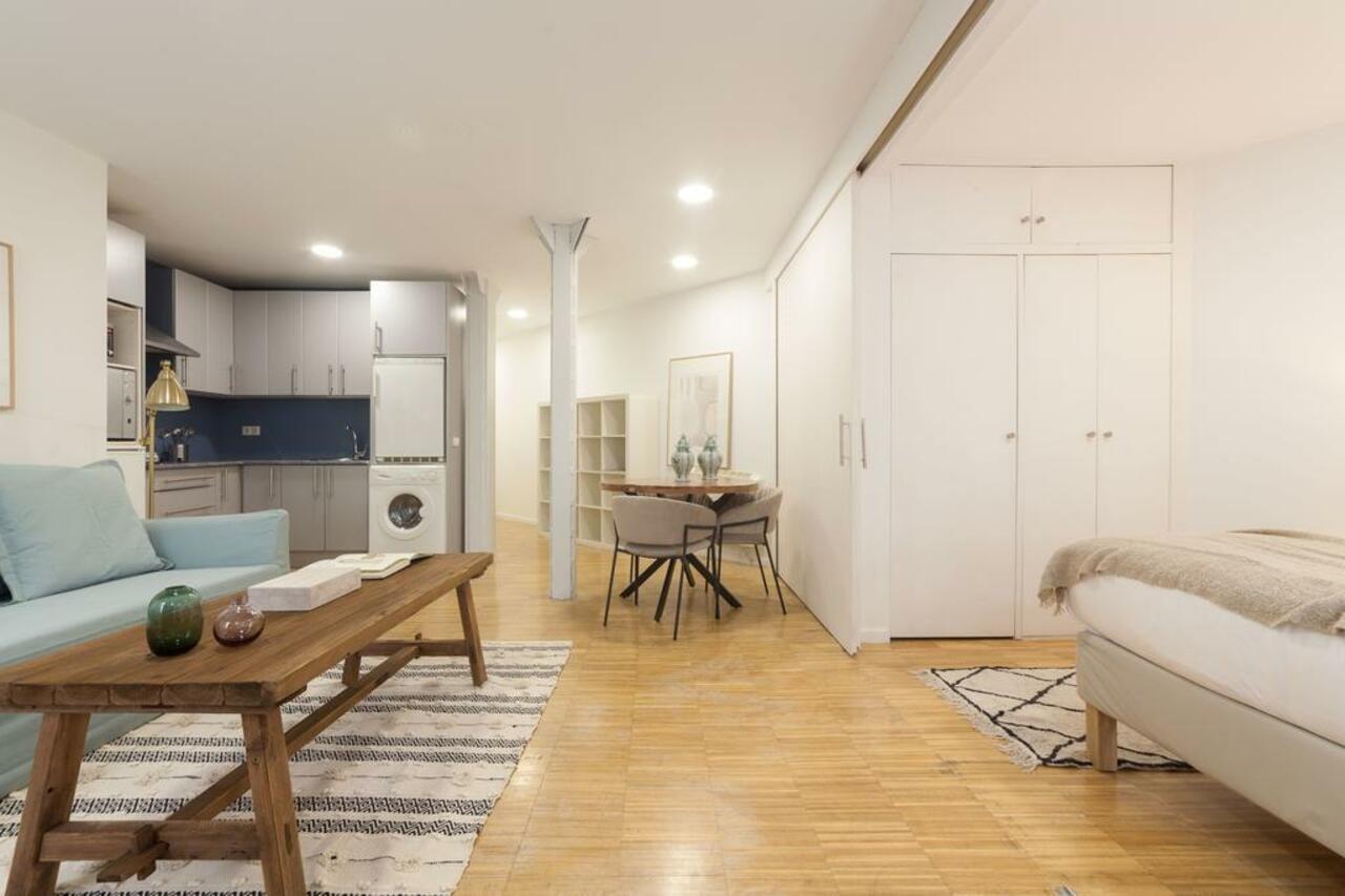 Bright & Cosy Studio In Puerta Del Sol By Allo Housing. Мадрид Екстериор снимка